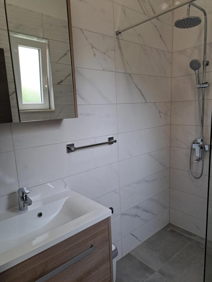 Apartman Polegubic Biograd Na Moru Exterior photo